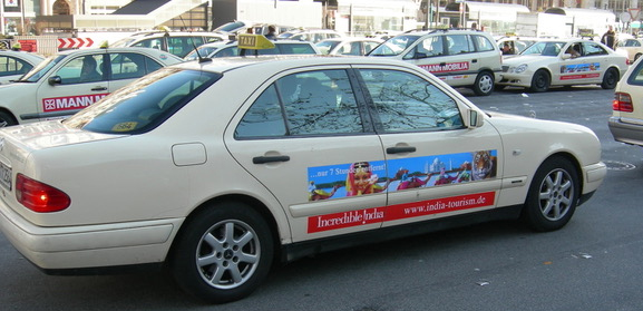 Taxiwerbung Moers